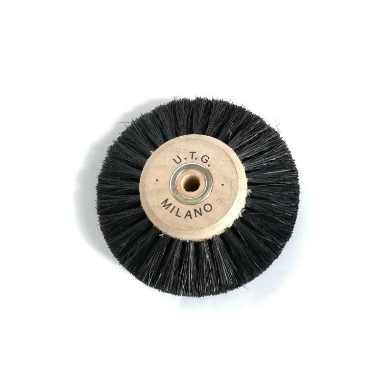 Wood Hub Center Wheel Brush 4 Rows HJ-746