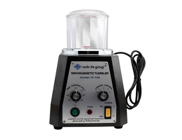 What are the tips for choosing a gold bracelet?