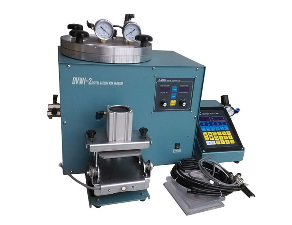 What should be Paid Attention to When Using Pure Gold Jewelry?