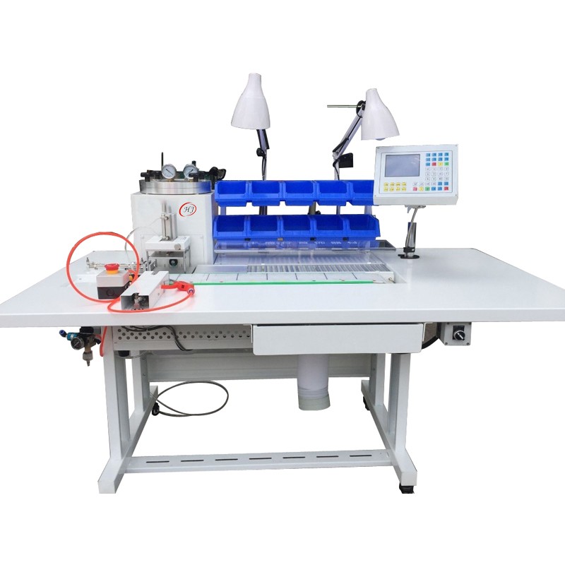 Automatic Vacuum Wax Injector with Cooling System